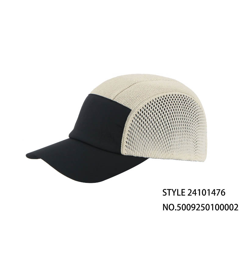黑白拼色网眼棒球帽 