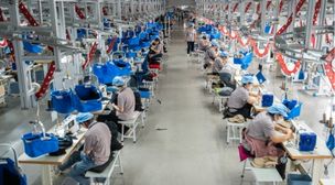 现代化智能生产基地